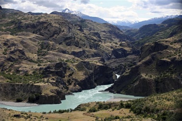 This photo taken Jan. 20, 2008 show a view  of the confluence of the Baker and Chacabuco rivers on the outskirst of Cochrane,  Aysen region, in Chile's northern Patagonia. The multinational consortium, HidroAysen has proposed to build five hydroelectric megadams in this remote Patagonian region. If the proposal is accepted, one of the dams will flood most of Los Nadis, requiring the relocation of its residents. In the next few days, the region's Commision for Environmental Evaluation will meet to determine whether or not HidroAysen has met the environmental standards required by Chilean law for the project to proceed.(AP Photo/Jorge Uzon)
